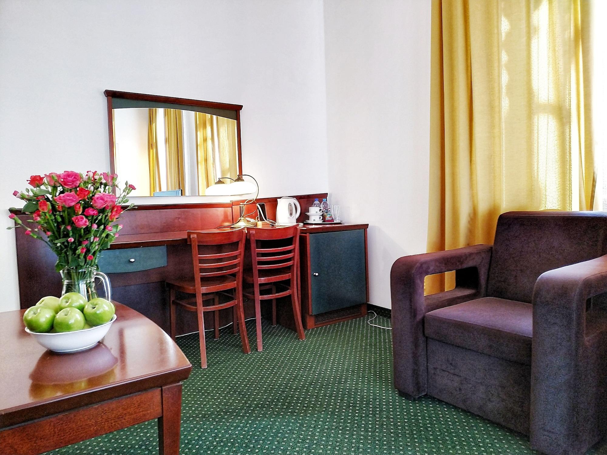 Nobilton Hotel Краків Екстер'єр фото