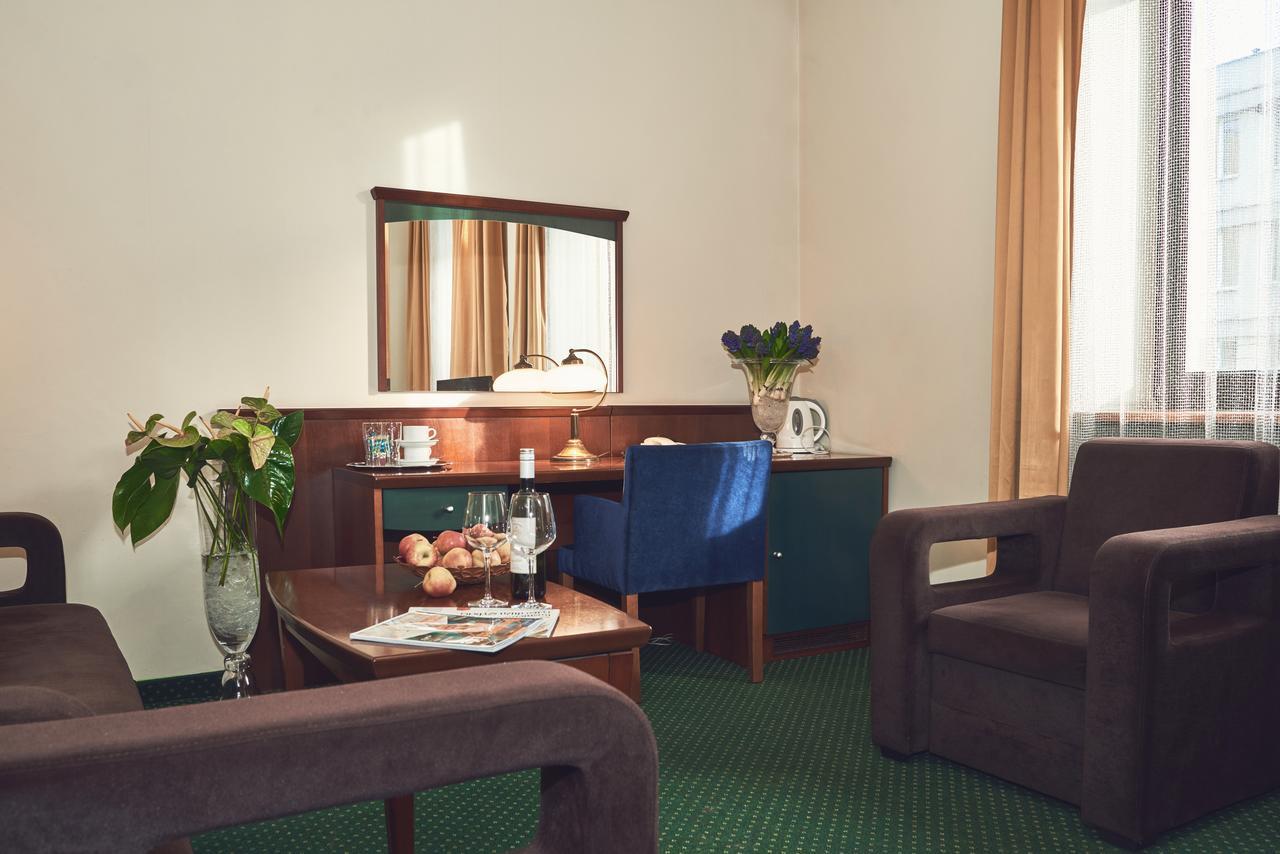 Nobilton Hotel Краків Екстер'єр фото