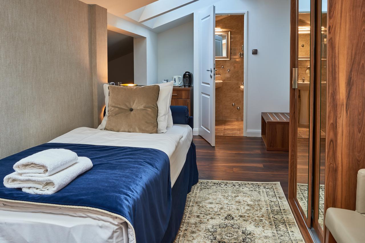 Nobilton Hotel Краків Екстер'єр фото